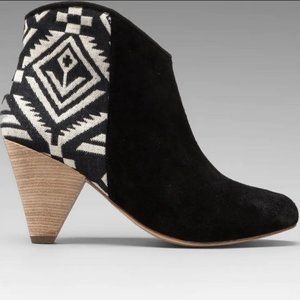 Matt Bernson Jardin Taos Suede Bootie 6.5
